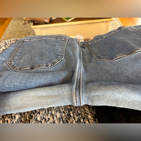 American Eagle jeans in festival flare fit women’s size 14 - Picture 8 of 8